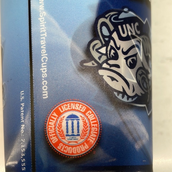 CAROLINA TARHEELS HOLOGRAM CUP - Picture 5 of 5